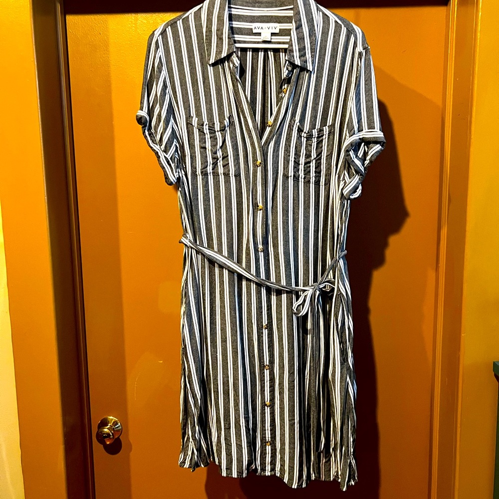 Ava Viv Plus Size belted shirt dress